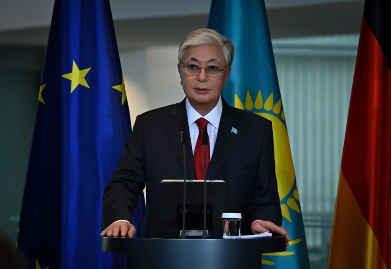 Токаев ответил на вопросы немецких журналистов о Путине и конфликте в Украине