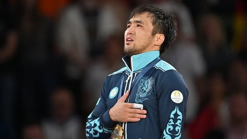 Елдос Сметов одержал победу в первой схватке на Азиатских играх